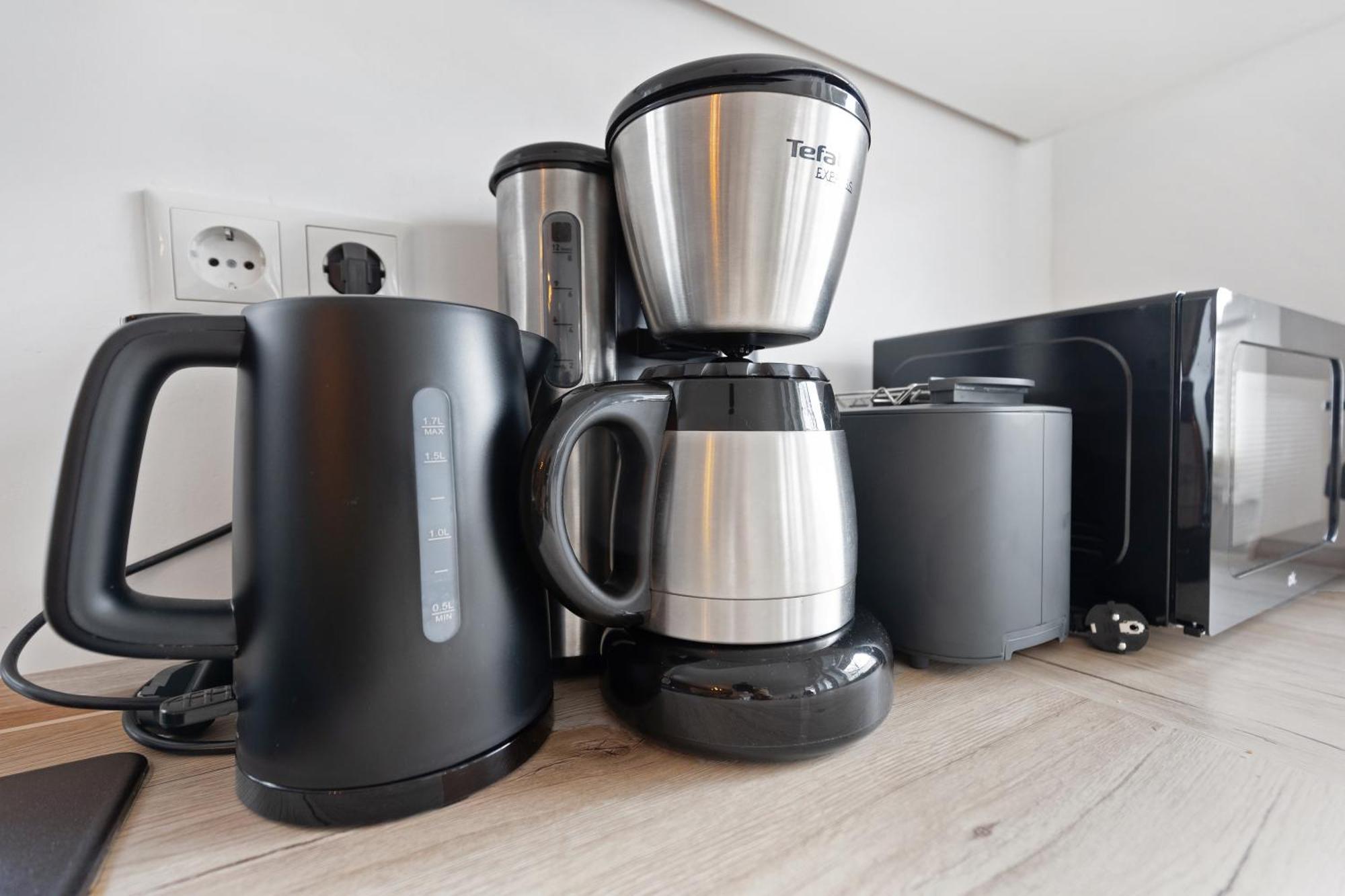 Seezeit, Ferienhaus Bis Zu 6 Personen, 500 Meter Zum Wasser, Mit Garten Hüde Buitenkant foto