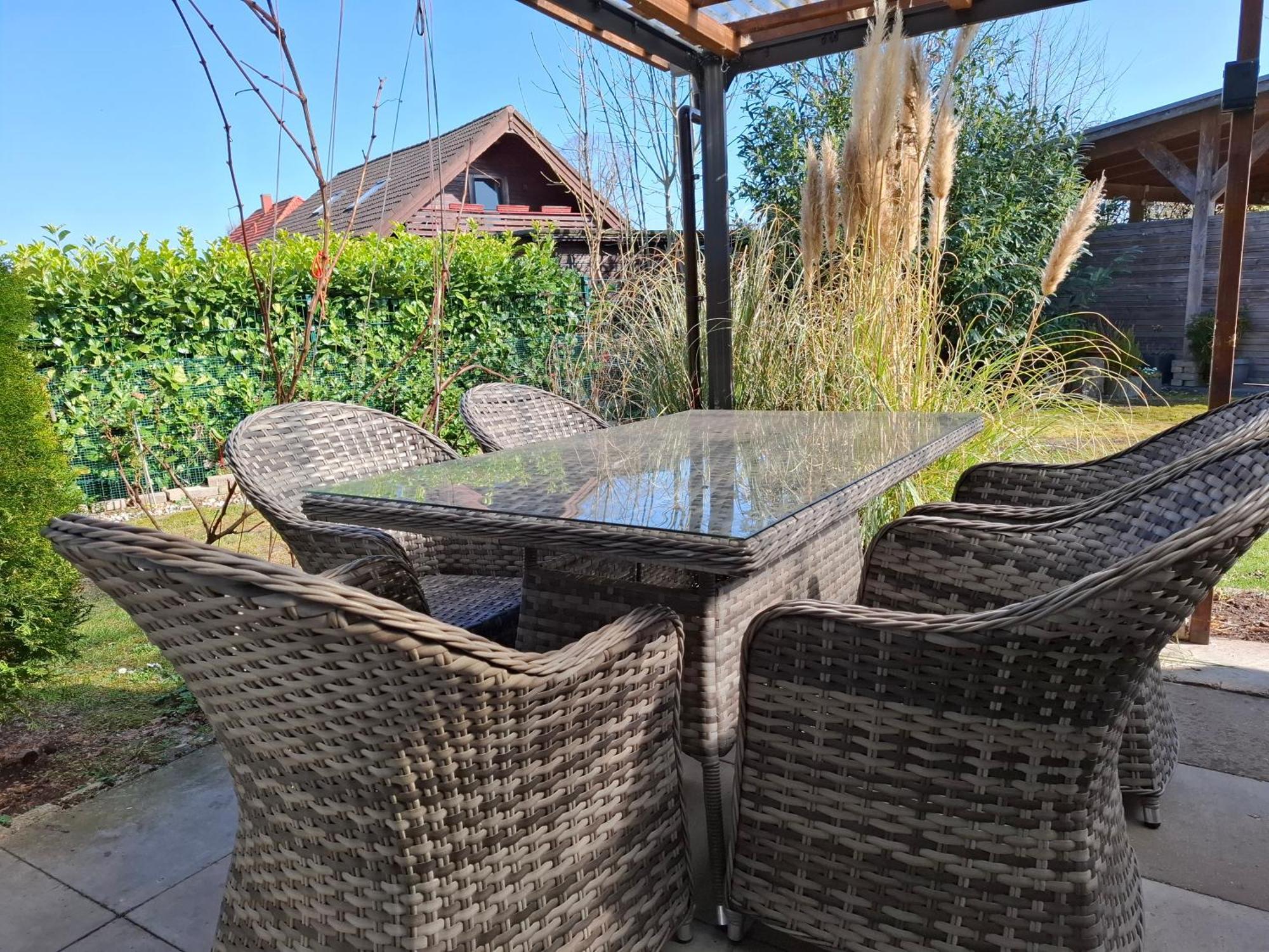 Seezeit, Ferienhaus Bis Zu 6 Personen, 500 Meter Zum Wasser, Mit Garten Hüde Buitenkant foto